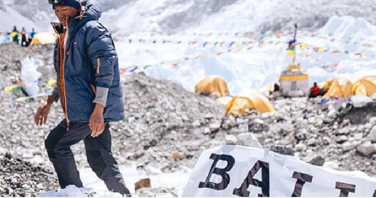 <b>瑞士奢侈品牌 Bally 派出的项目组从珠穆朗玛峰上清理了2吨垃圾！</b>