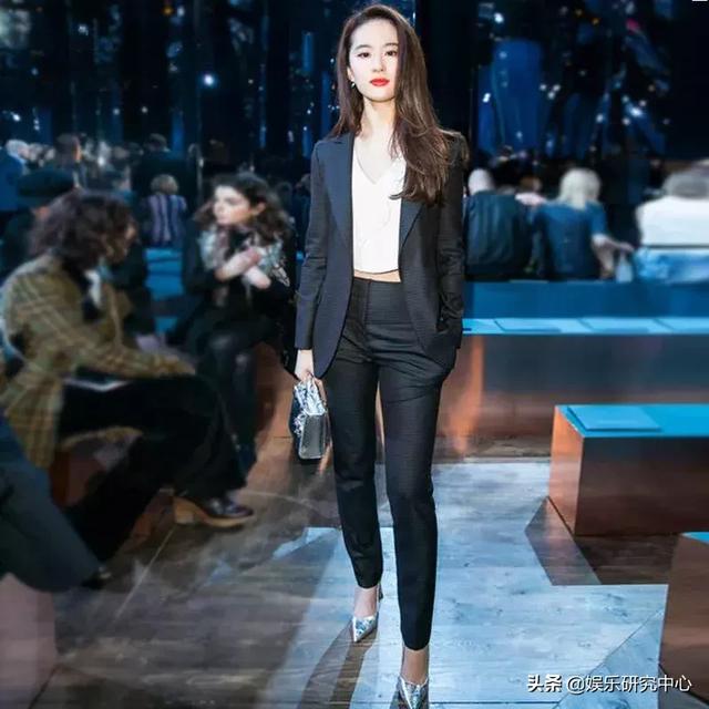 厉害了,刘亦菲是如何拿下阿玛尼代言?