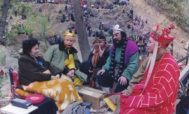 5个最穷剧组,拍出来的电视剧意外的受欢迎,最后一部火了32年