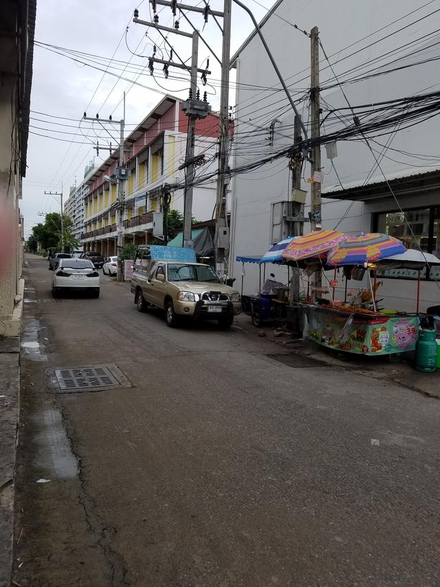 泰国:微笑国度的另一面