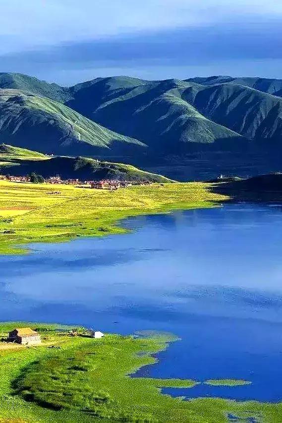 中国唯一不收费高速公路,5小时能看遍世间最美风景