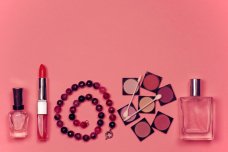 意大利美妆制造业持续稳定增长，2018年销售规模达114亿欧元，贸易顺差27亿欧元
