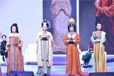 汉服正出圈：宋朝审美大热2020